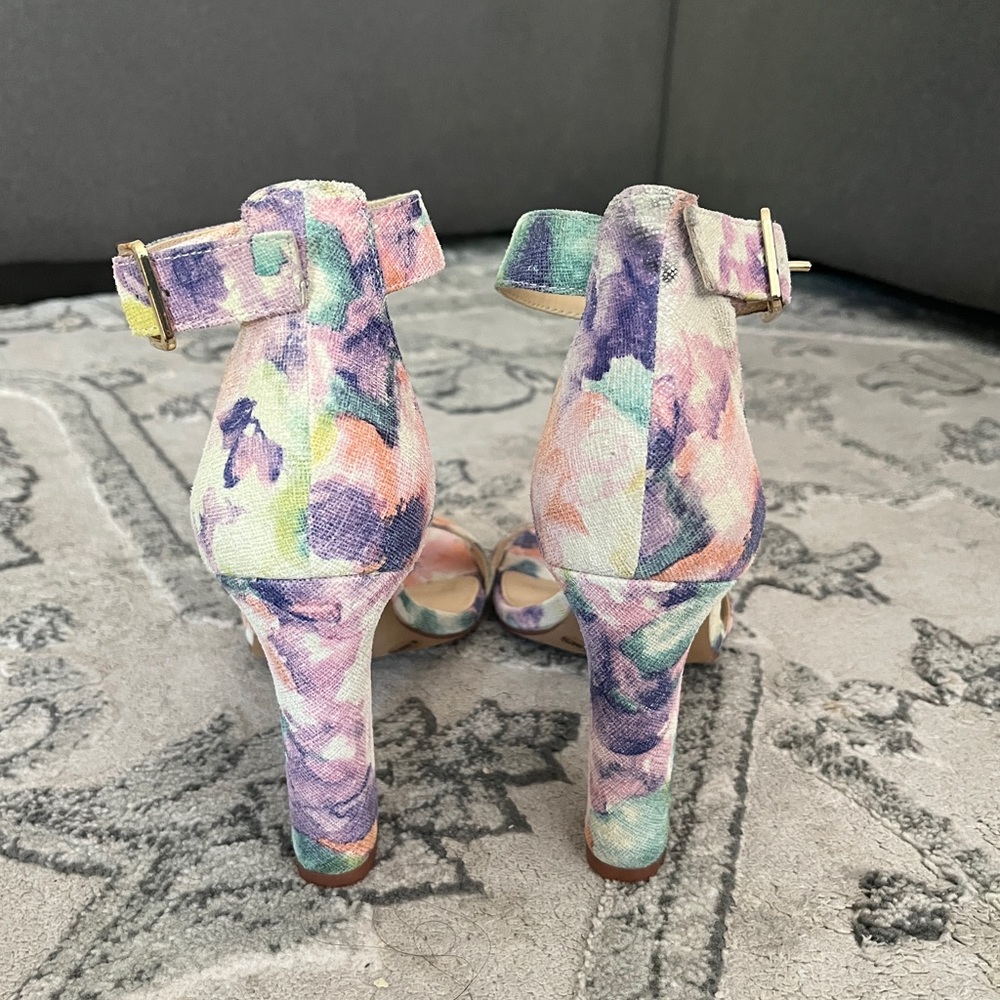 Floral Vince Camuto heels - Picture 3 of 4
